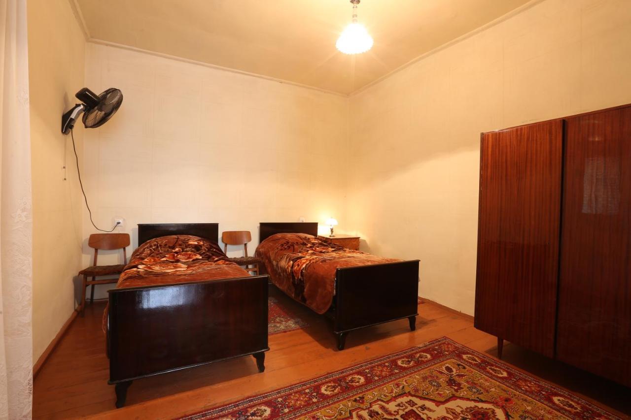 Guesthouse "Ashot Shalunts" Goris Eksteriør bilde